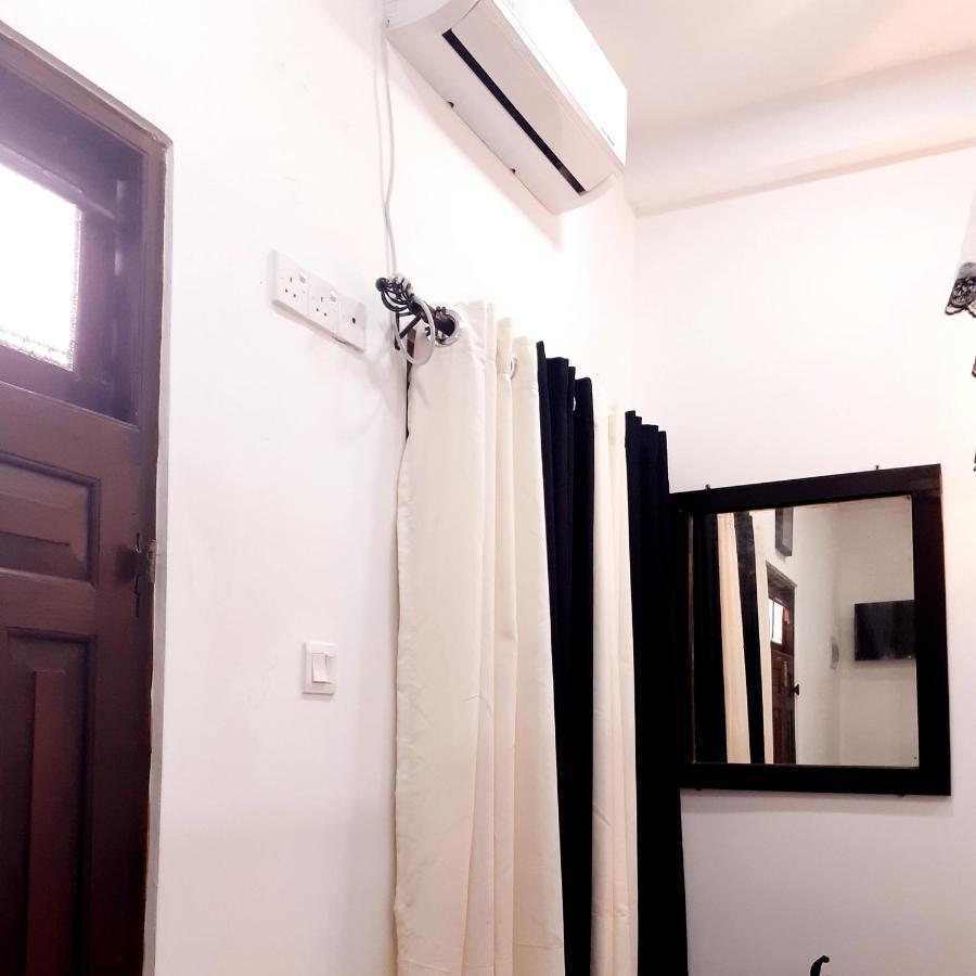 Dihini Villa Unawatuna Esterno foto