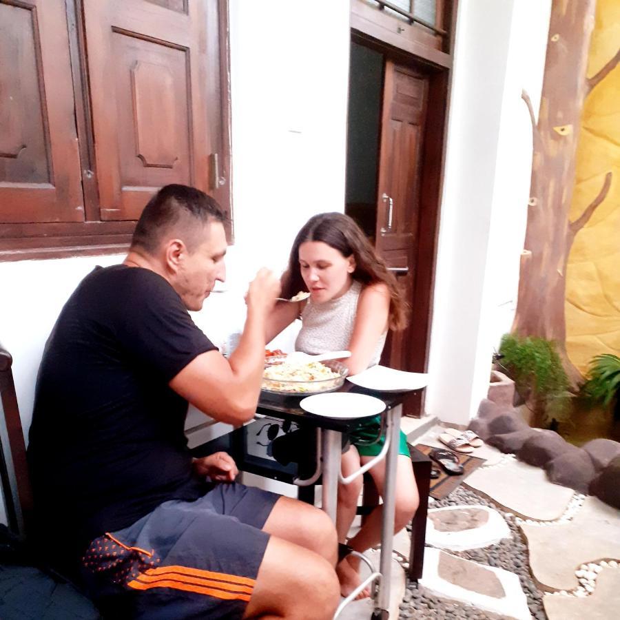 Dihini Villa Unawatuna Esterno foto